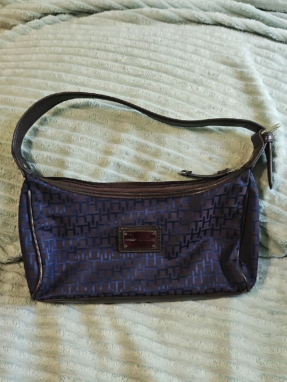 Tommy Hilfiger Vintage Monogram Jacquard Shoulder Bag